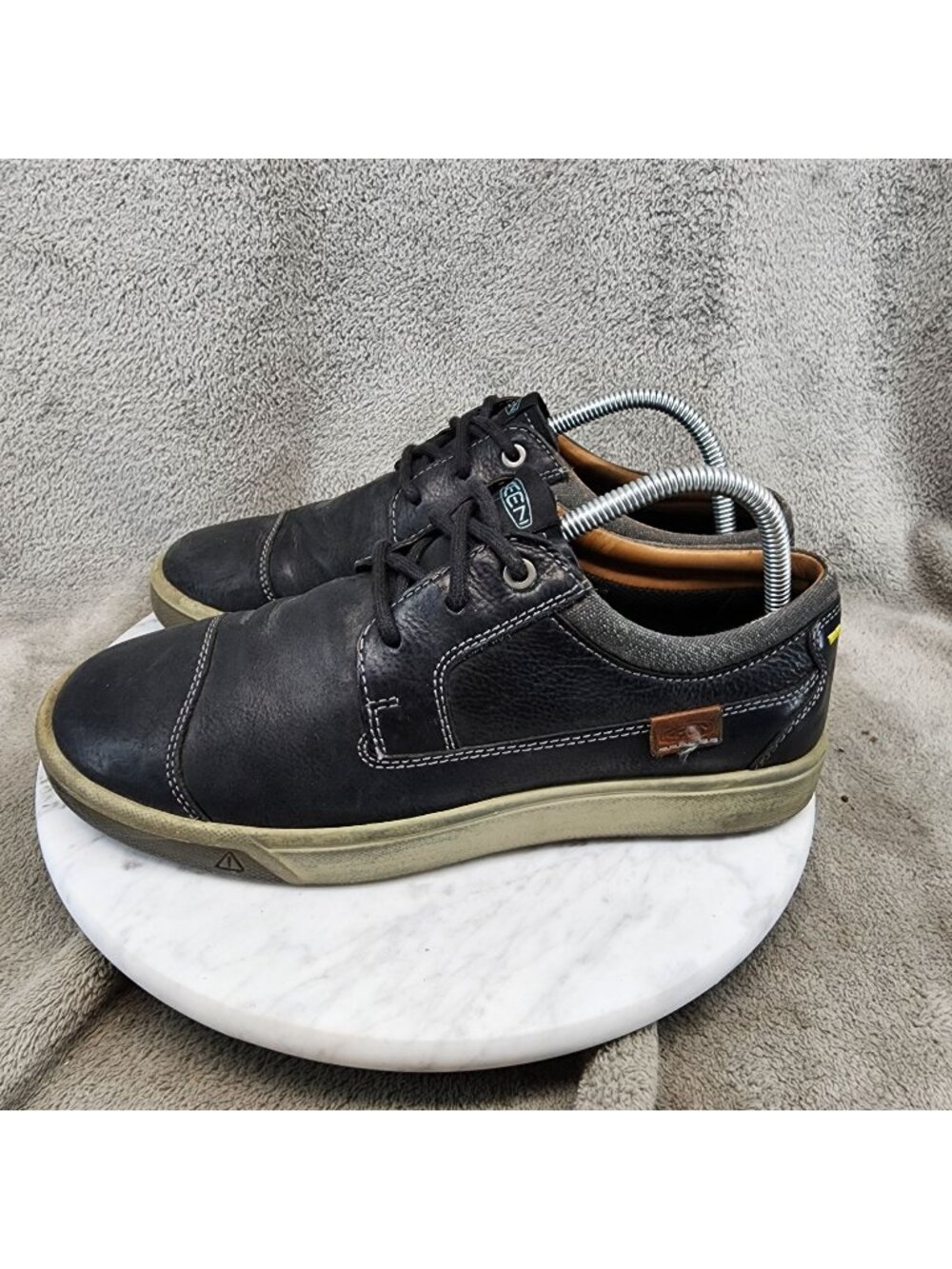 Keen Shoes Mens Size 8 Glenhaven Black Leather Lace Up Sneaker *Read*